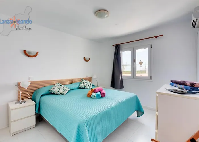 아파트 Coronas 48 *